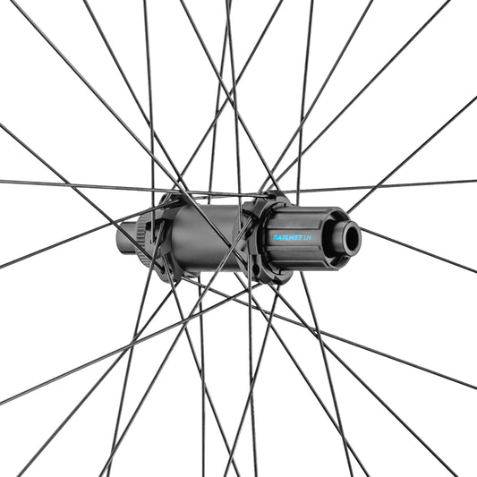 Roue VTT disque 29" DT Swiss H1900 Boost tubeless ready VAE centerlock arrière noir Shimano 10-11V axe traversant 12-148 jante 30C résisté poids 150kgs compatible enduro