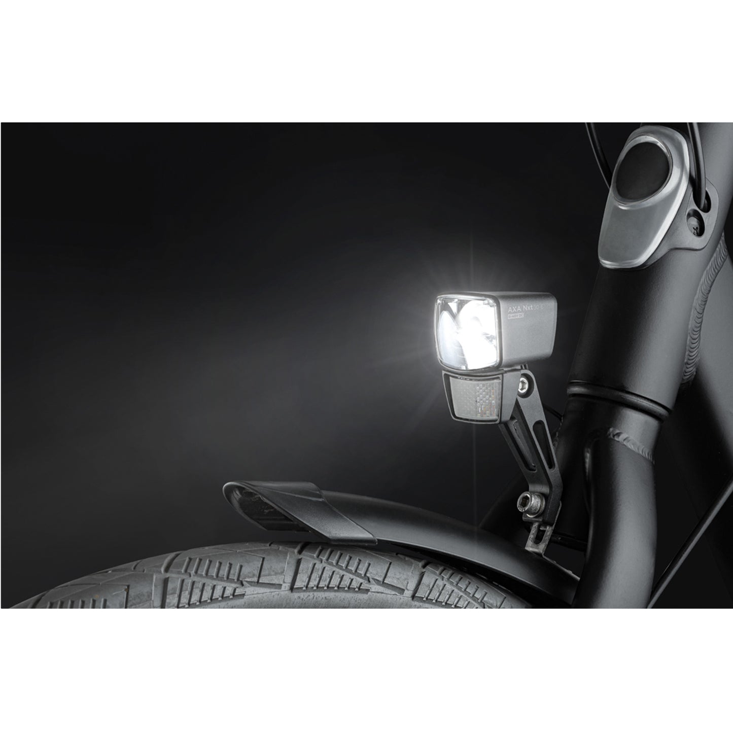 E-bike front light on AXA nxt 30 e-bike fork