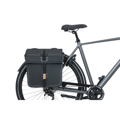 Sacoche arrière vélo double Basil urban dry 50l noir 100% waterproof 36x17x42cm / fixation sur porte bagage