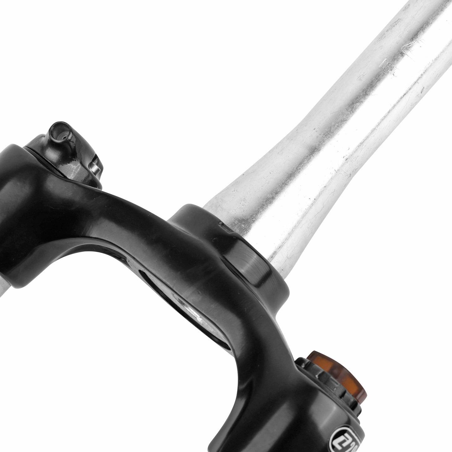 Fourche VTT 29 " Zoom vaxa 28 noir réglable-blocâble au guidon deb. 100mm pivot lisse 295mm conique 1"1-2 - 1''1-8-28,6