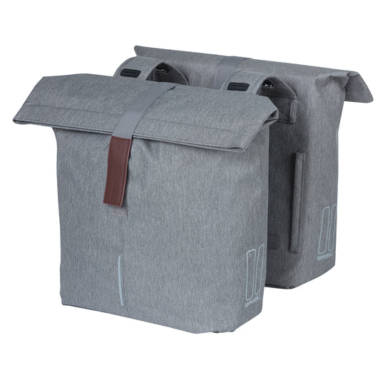 Sacoche arrière vélo double Basil city gris clair 28-32l fixation velcros sur porte bagage 30x18x49cm fermeture pliante anti-pluie