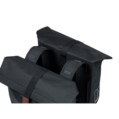 Sacoche arrière vélo double Basil city noir 28-32l fixation velcros sur porte bagage 30x18x49cm fermeture pliante anti-pluie