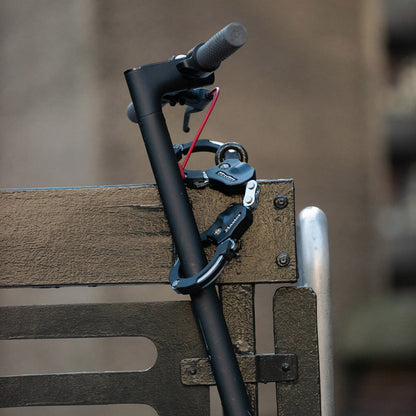 Bicycle-scooter handcuff lock Masterlock street cuff 36 cm - delivered with 4 keys - security level 9