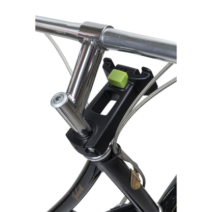 Fixation panier avant Basil Klickfix pour potence