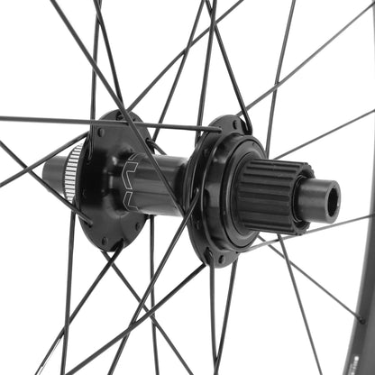 Roue VTT disque 29" Shimano MT601 Boost tubeless ready centerlock arrière noir