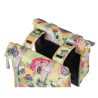 Sacoche arrière vélo double Basil bloom field 28-35l jaune honey fixation crochet-ressort 30x15x33cm