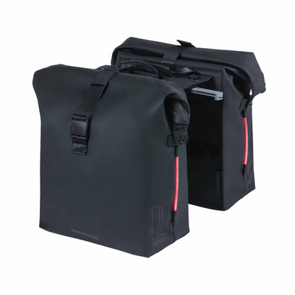 Basil Soho Double Pannier 41L Black Rack Mount MIK System 31x12x37cm with LED lighting