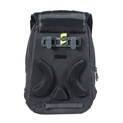 Sacoche arrière vélo latérale sac à dos Basil flex backpack noir 17l fixation hook sur porte bagage
