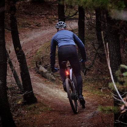 Eclairage vélo usb arrière sur tige de selle Sigma buster rl 150