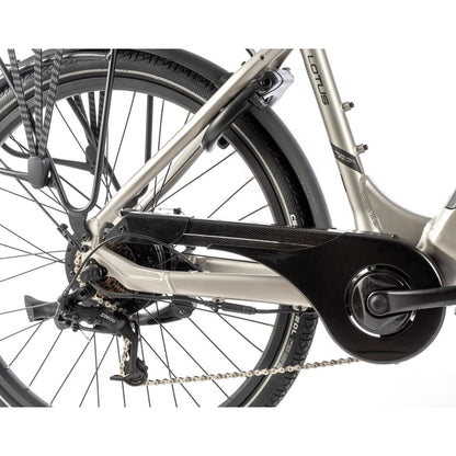 Vélo électrique City 26 Leader Fox Lotus argent Bafang AR 15Ah