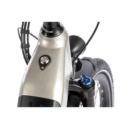 Vélo électrique City 26 Leader Fox Lotus argent Bafang AR 15Ah