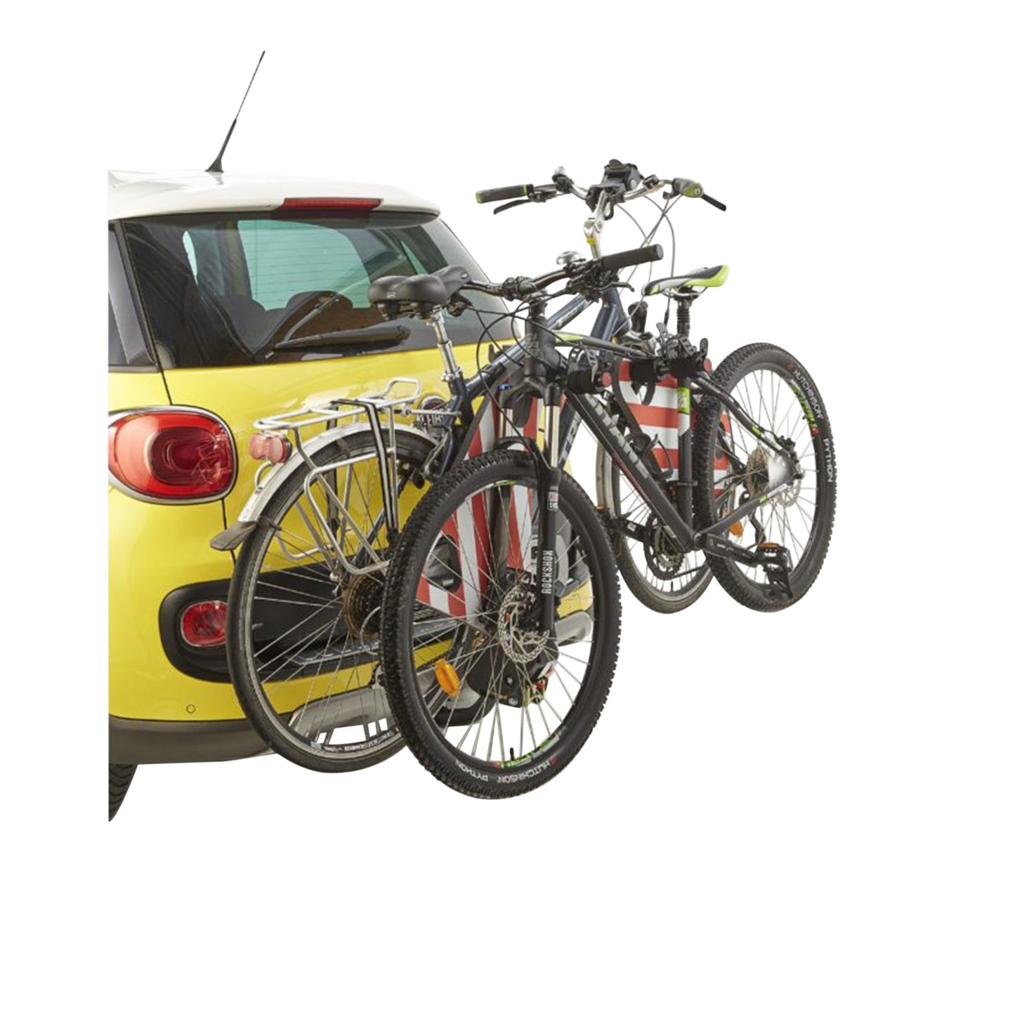 Mottez white-red foam protection for between bikes