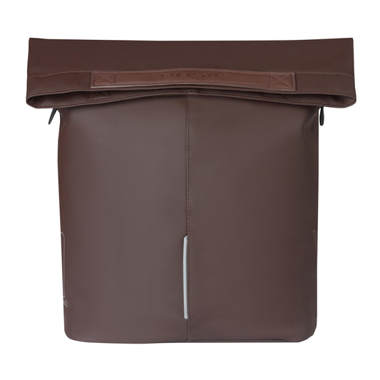 Sacoche arrière vélo latérale sac bandoulière Basil city shopper vegan marron imitation cuir droit-gauche 14-16l fixation hook-on porte bagage fermeture pliante anti-pluie avec réflechissant