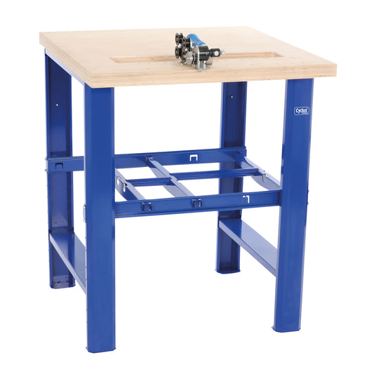 Cyclus pro workbench with integrated chain riveter