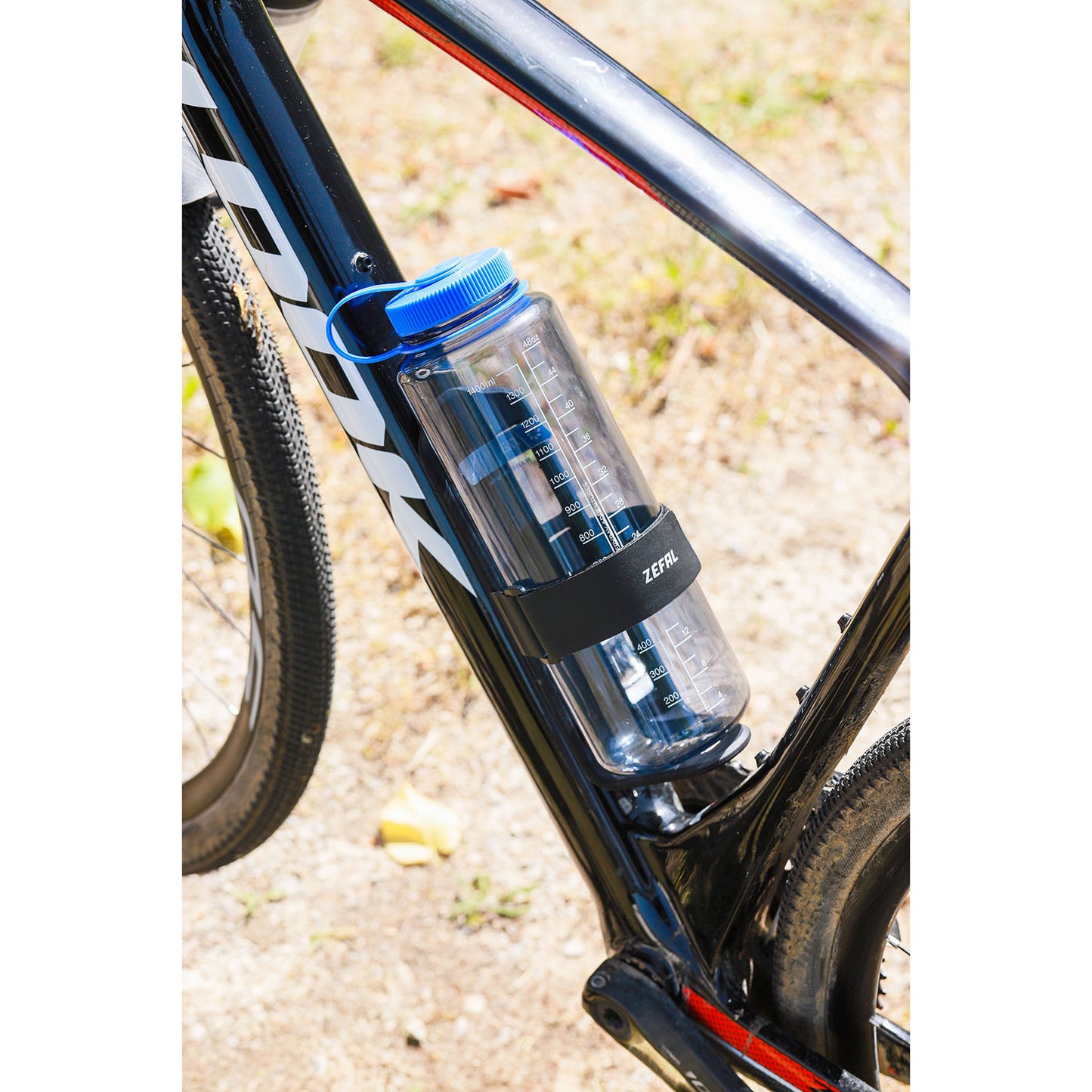 Porte-bidon Zefal Z Adventure Cage noir fixation fourche