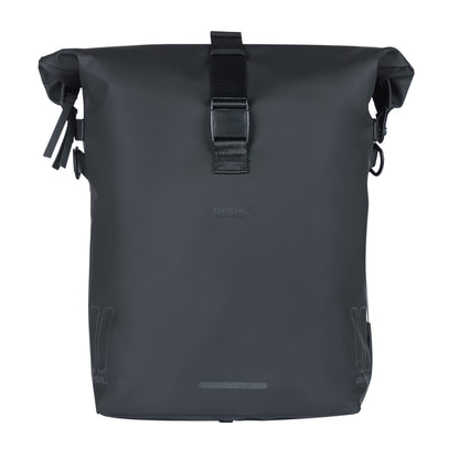 Sacoche arrière sac à dos vélo latérale Basil soho 17l noir fixation porte bagage avec système mik studs 31x16x37cm avec éclairage led