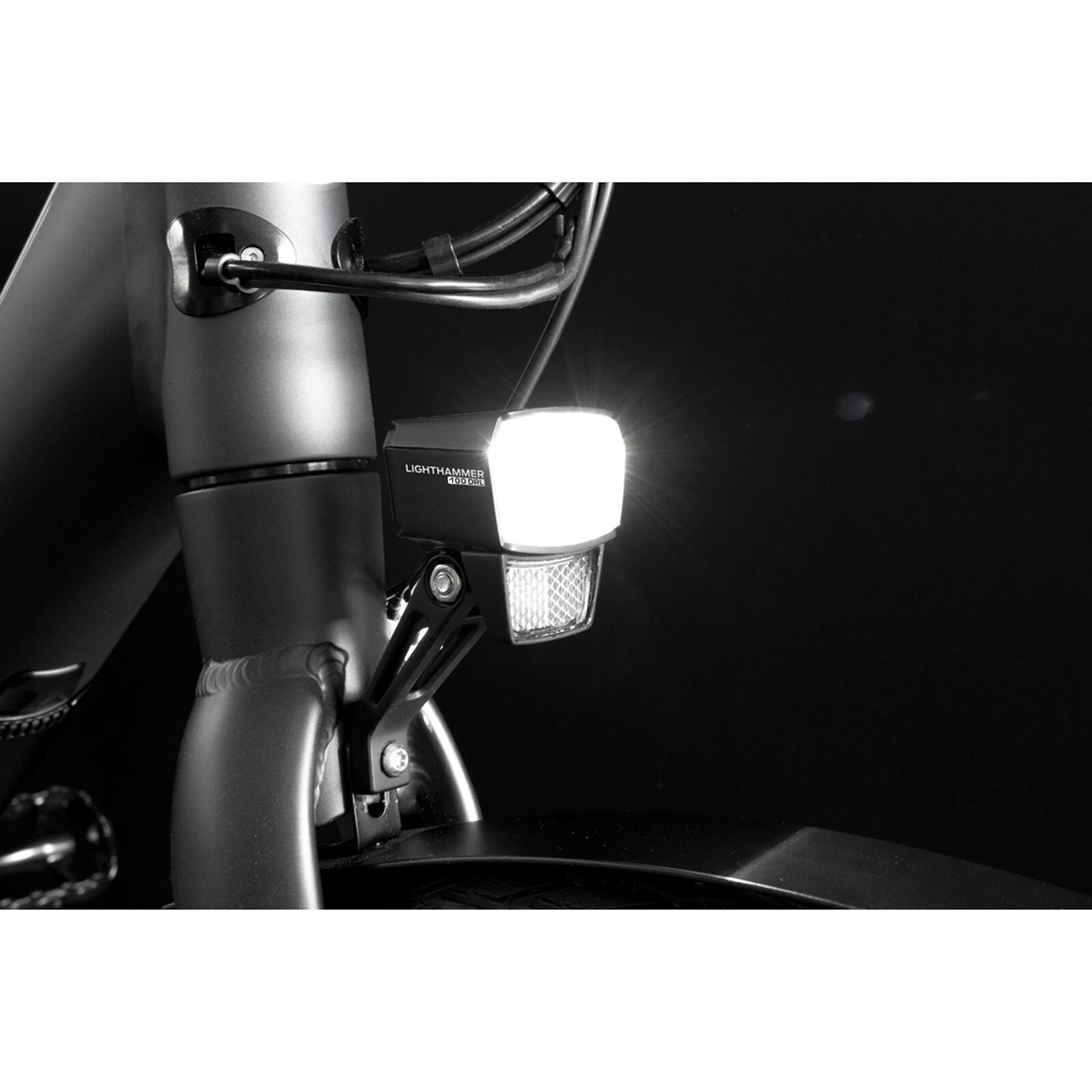 Eclairage vélo vae - e-bike avant sur fourche Trelock ls890 6-12v 100 lux noir