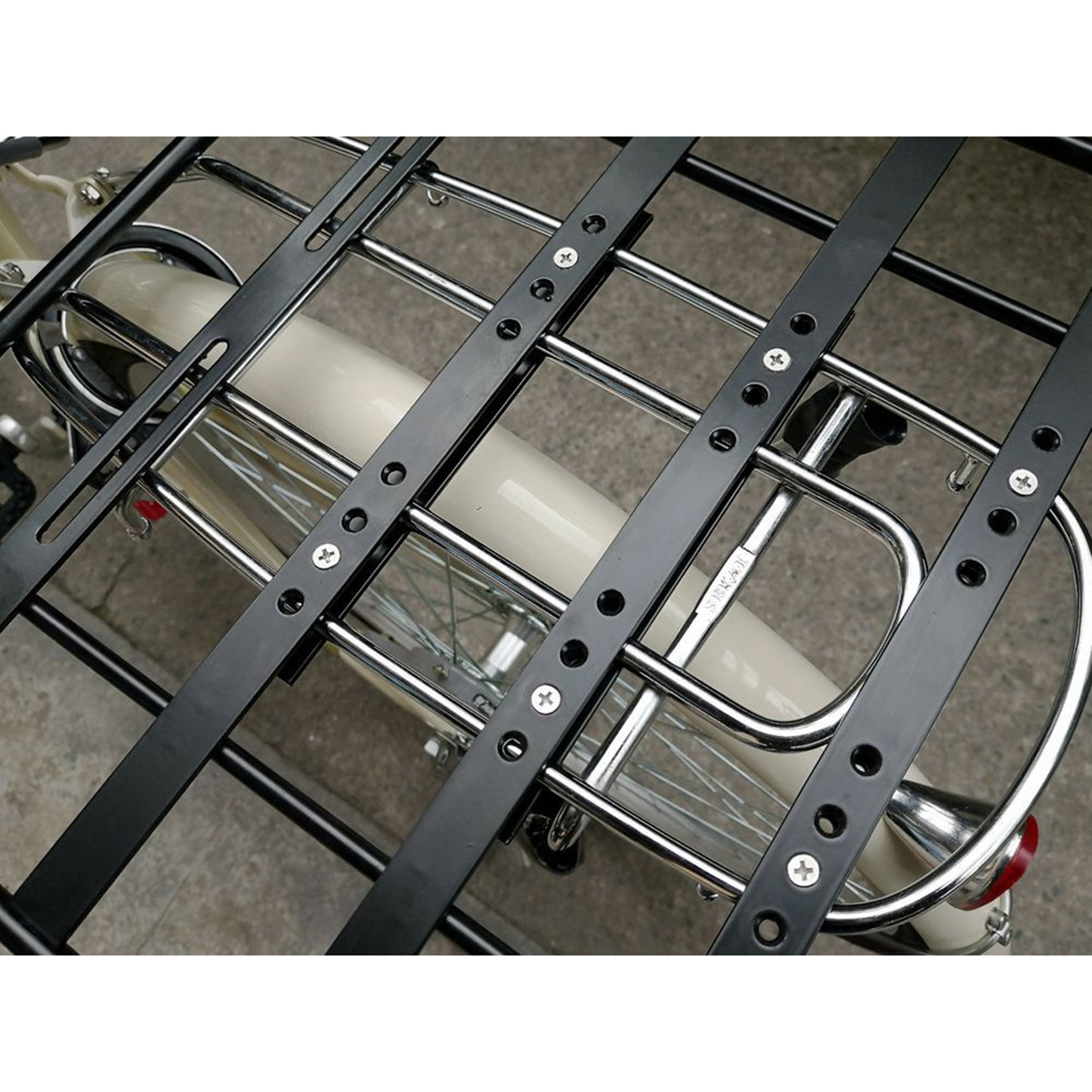 Newton aluminum black bicycle rack plate 40x40cm