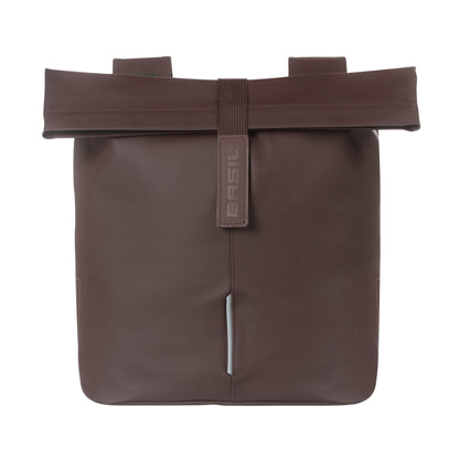 Sacoche arrière vélo double Basil vegan marron imitation cuir 28-32l fixation universelle porte bagage fermeture pliante anti-pluie avec réflechissant