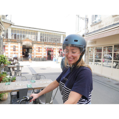 Casque vélo adulte city bleu avec visière et molette de réglage