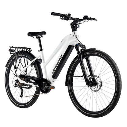 Vélo électrique VTC 29 Leader Fox Sandy F blanc Bafang AR 20Ah