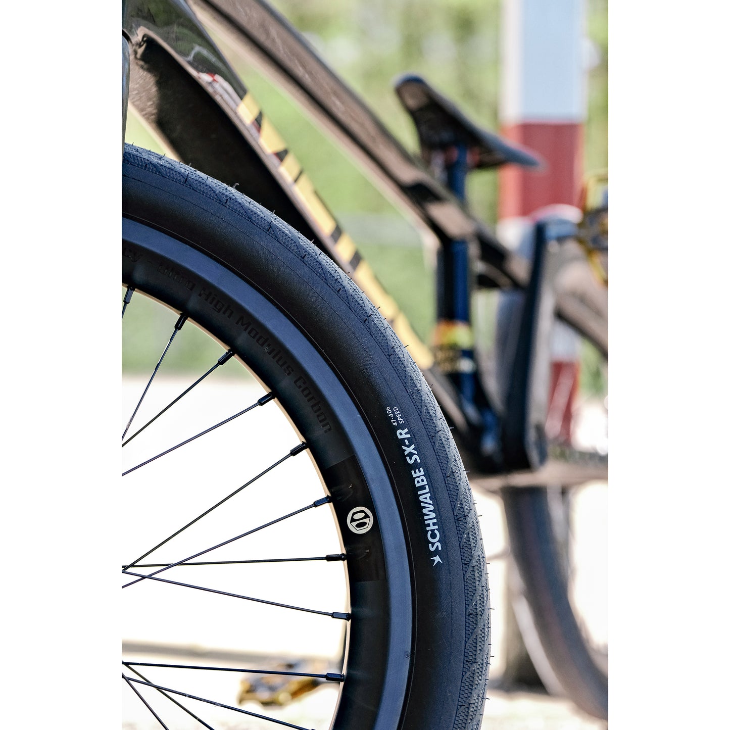 BMX Tire 20 X 1.60 Schwalbe SX-R Perf Folding TR (42-406)