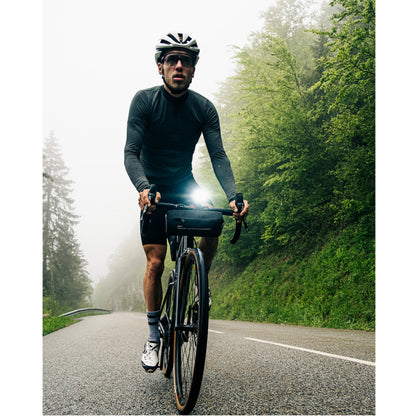 Eclairage vélo usb avant sur cintre Zéfal supervision f1500 lumens noir