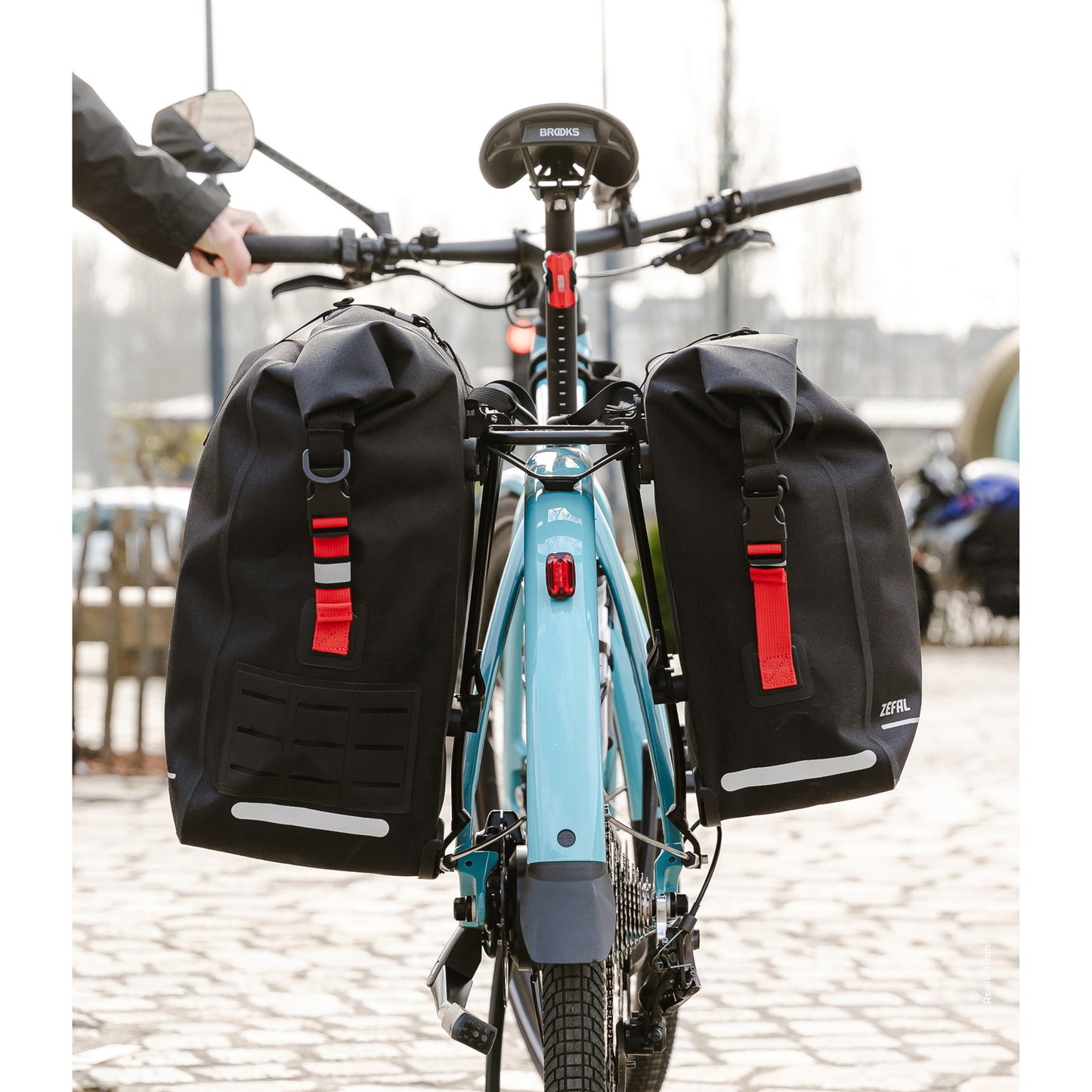 Sacoche latérale vélo Zéfal Z Traveler S30