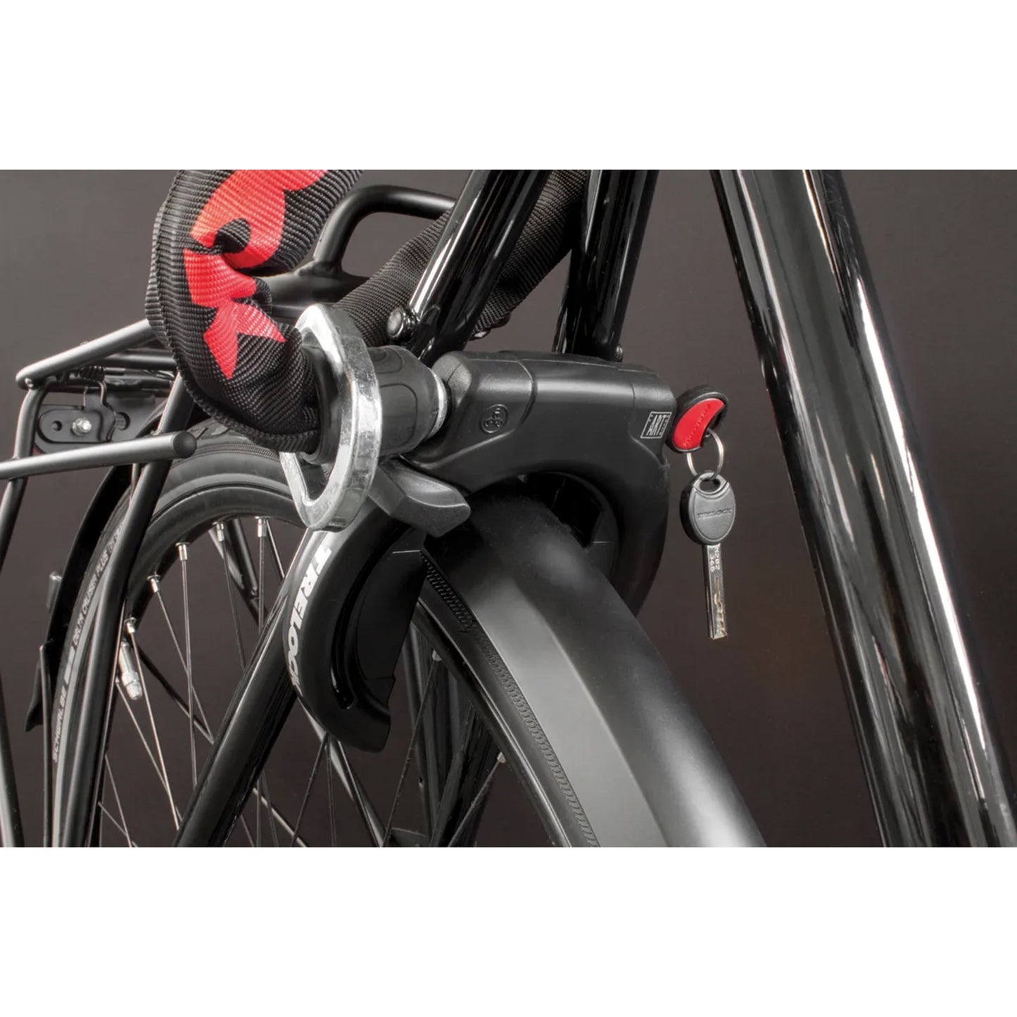 Antivol vélo fer à cheval Trelock RS453 noir avec fixation pour pneu ballon écart pour pneu 72 mm