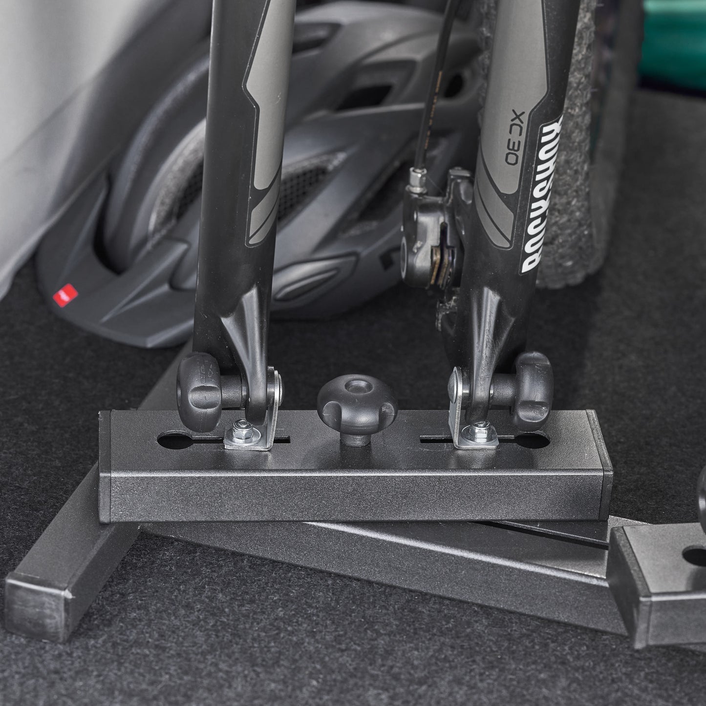 Mottez Interior 3-Bike Trunk Rack