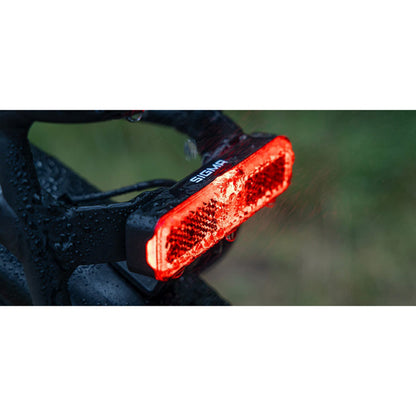 Eclairage vélo vae - e-bike arrière sur porte bagage Sigma eox rl rack 6-48v