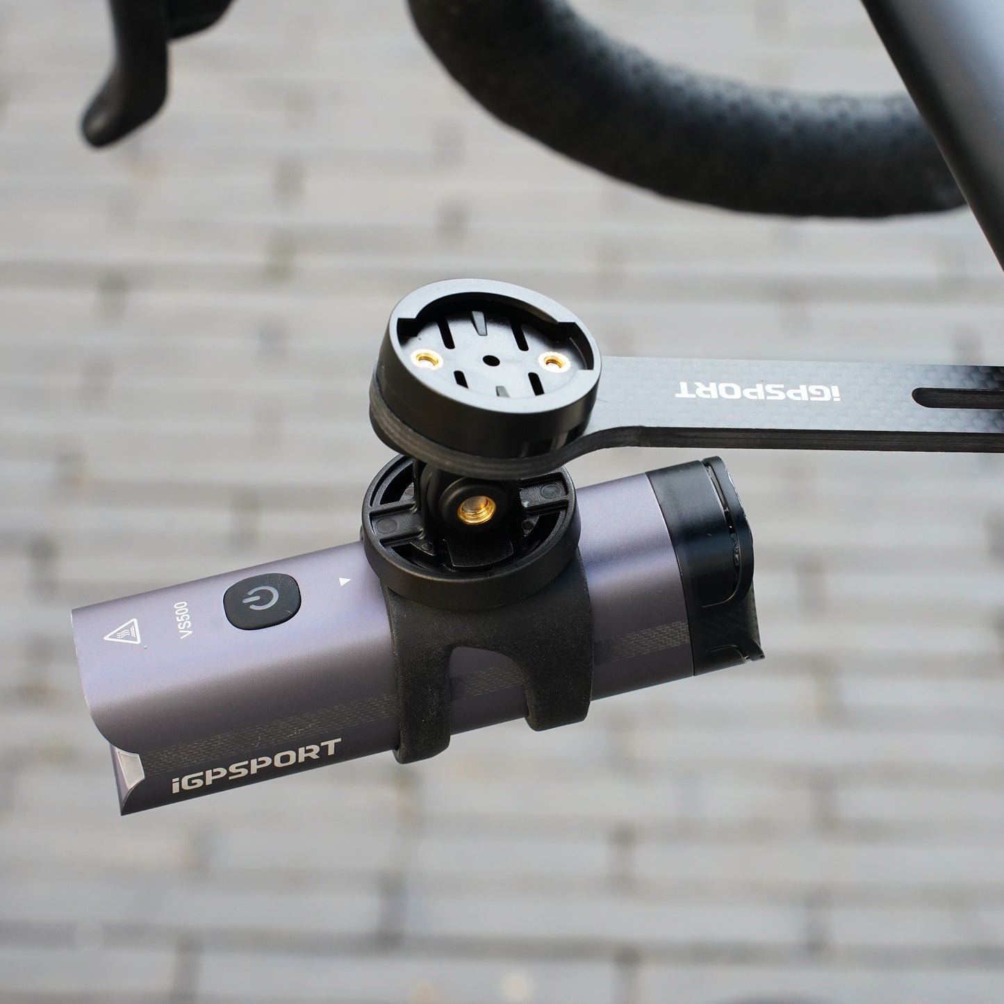 Support for Igpsport M82s bike computer and front light, integrated road handlebar-stem mount for bike computer