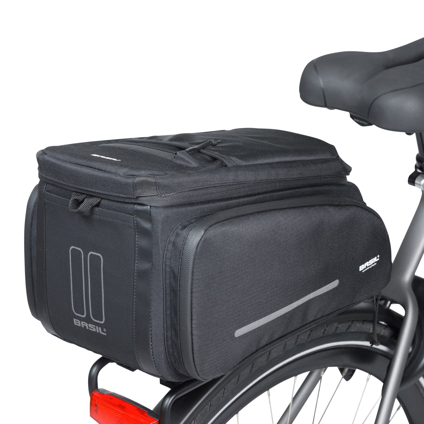 Sacoche arrière vélo Basil move noir avec soufflet waterproof extensible 10-26l fixation porte bagage l33x l24cmxh18cm fixation système mik 2.0 inclus
