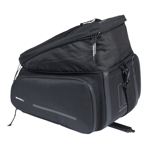 Sacoche arrière vélo Basil move noir avec soufflet waterproof extensible 10-26l fixation porte bagage l33x l24cmxh18cm fixation système mik 2.0 inclus
