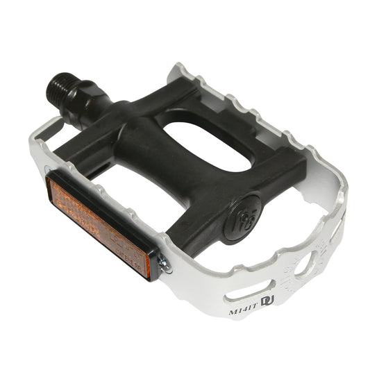 Newton MTB pedals, black resin, silver aluminum cage, 9/16"